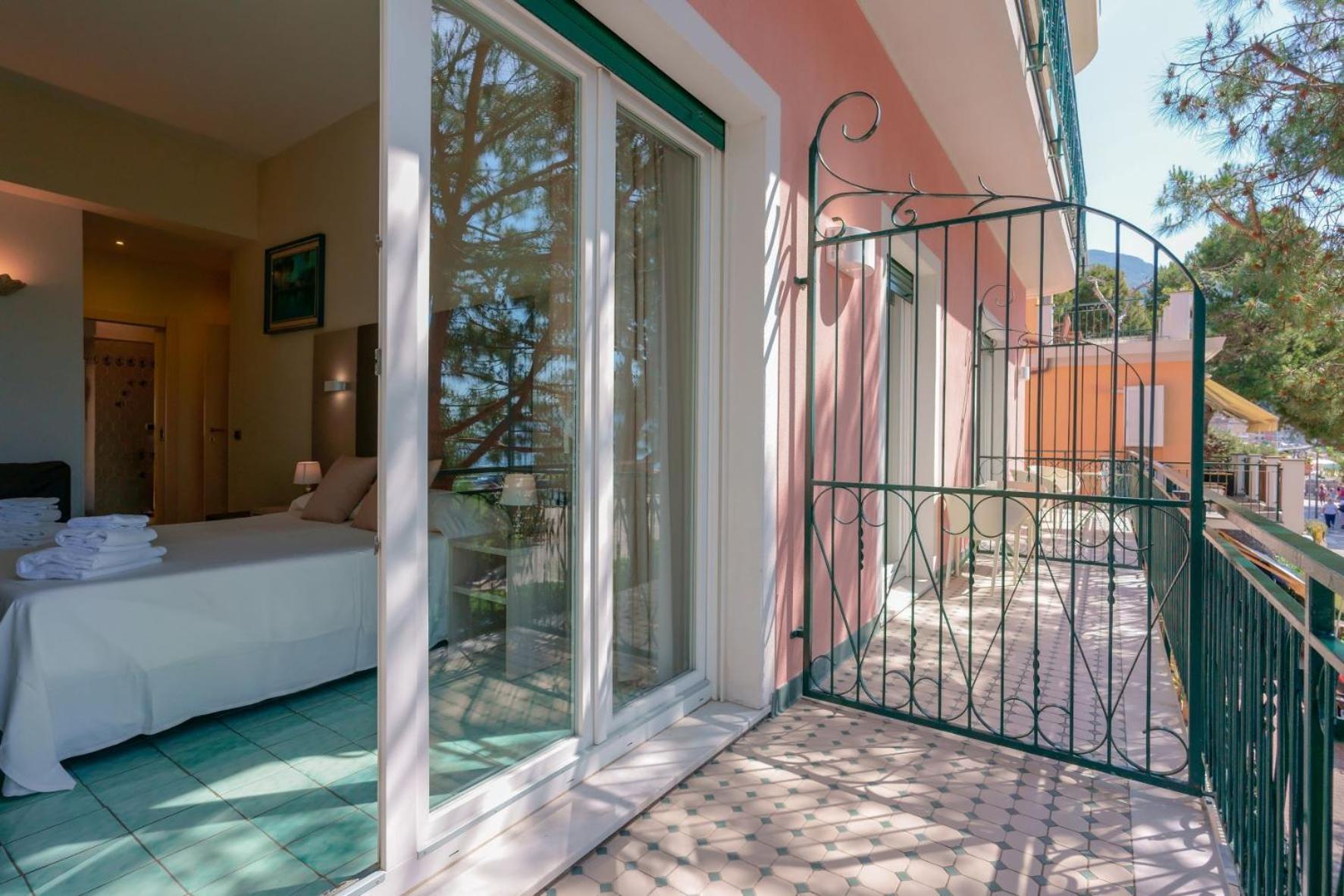 Hotel Degli Argentieri 3*